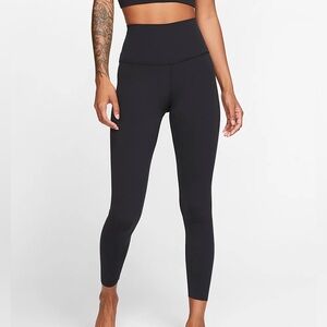 Nike Dri-Fit Yoga Leggings